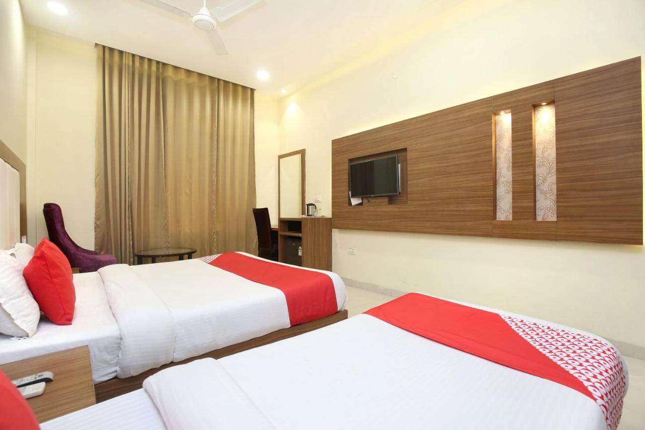 Capital O 8510 Welcome Inn Amritsar Eksteriør billede